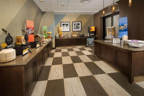 Hampton Inn By Hilton & Suites San Antonio-Downtown/Market Square image 16